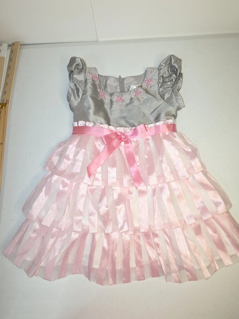 American Girl Bitty Baby Girl Twirly Tiered Dress Gray Pink Size 3 Toddler